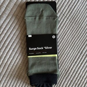 Lululemon Men’s Surge Sock *Silver Size M/L NWT